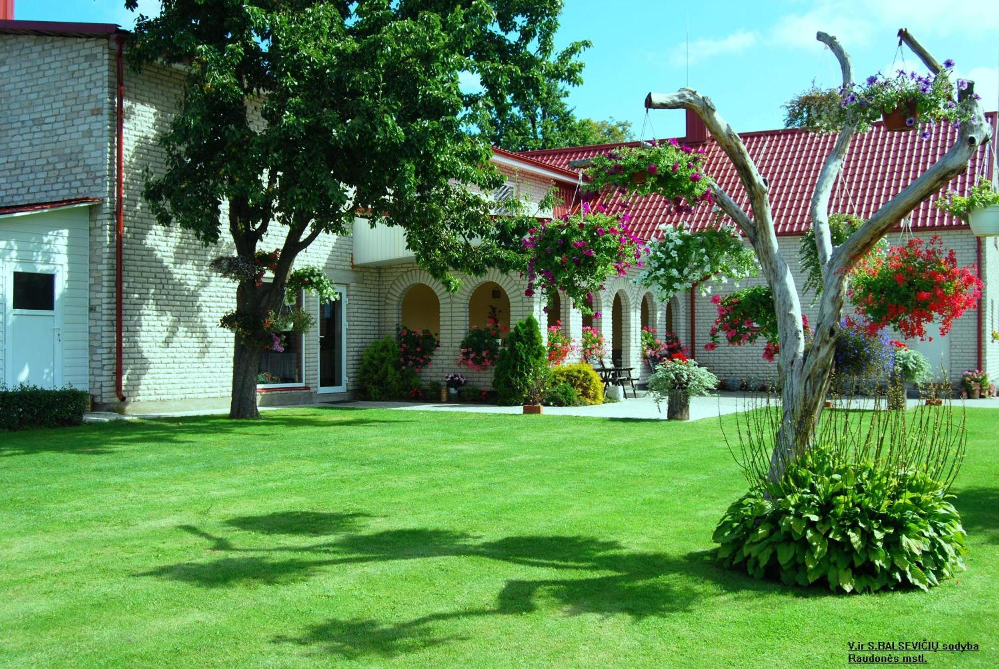 Stasio Balseviciaus Homestead Raudonė Exteriér fotografie